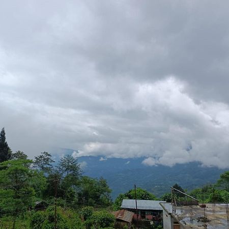 Mairung Gaon Farm Stay Rishop Exterior photo